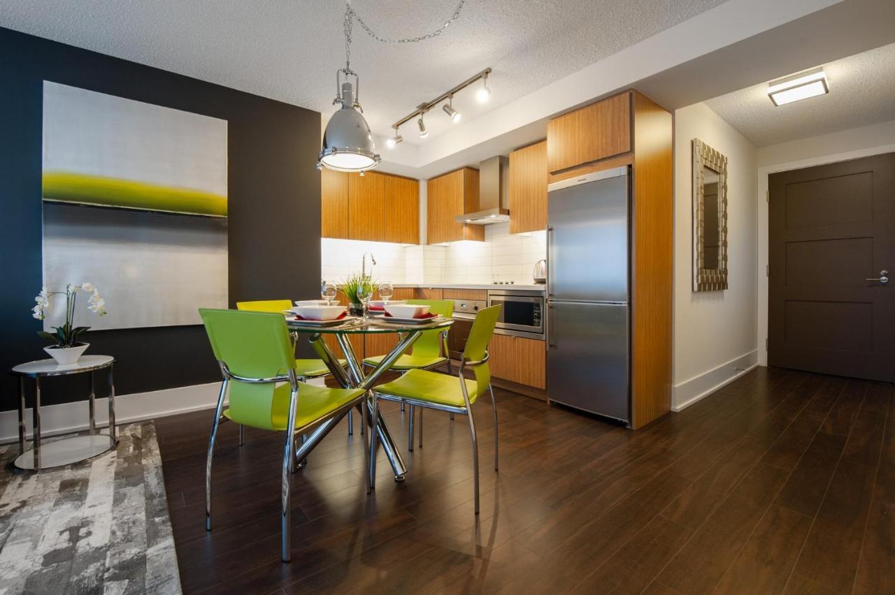 Delsuites - 300 Front Street - 30 Night Stays Toronto Exteriör bild