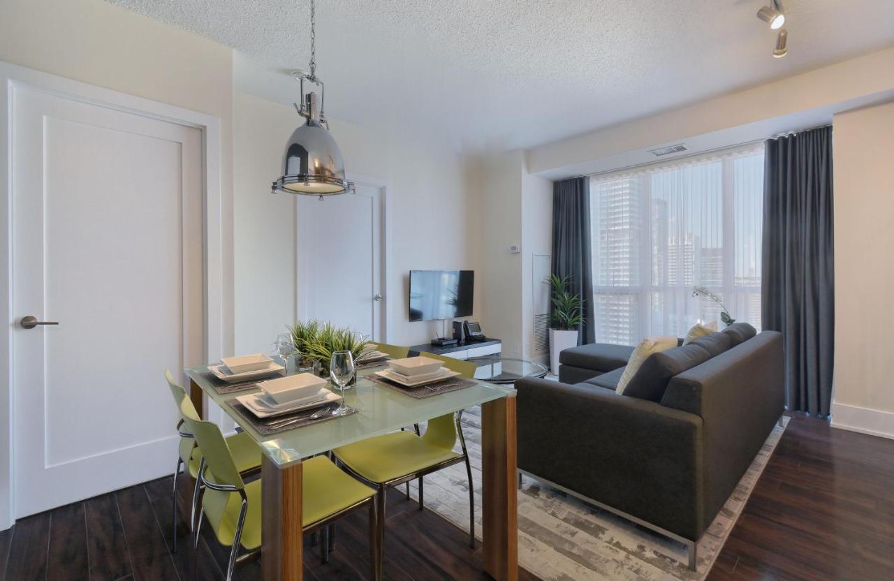 Delsuites - 300 Front Street - 30 Night Stays Toronto Exteriör bild